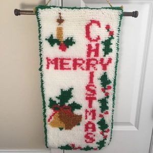 “Merry Christmas” vintage hanging latch hook